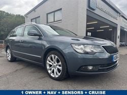 Grey Used 2015 Skoda Superb SE Estate | £9,895 (Good price)
