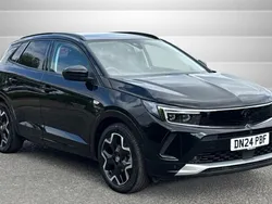 Black Used 2024 Vauxhall Grandland X Ultimate SUV | £20,690 (Fair price)