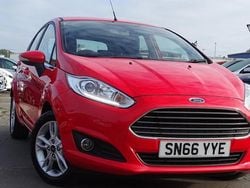 Red Used 2016 Ford Fiesta Zetec Hatchback | £3,995 (Good price)