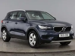 Blue Used 2021 Volvo XC40 Momentum SUV | £20,290 (Fair price)