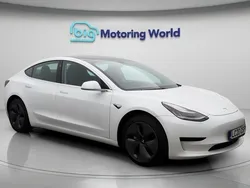 Used 2020 Tesla Model 3 Standard Range Plus Sedan | £15,500 (Good price)