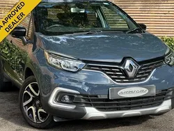 Blue/black Used 2018 Renault Captur Dynamique SUV | £9,485 (Fair price)