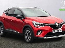 Red/black Used 2020 Renault Captur Version S SUV | £13,199 (Fair price)