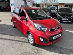 Red Used 2014 Kia Picanto 2 Hatchback | £5,295 (Fair price)