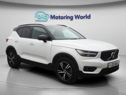 White Used 2020 Volvo XC40 R-Design SUV | £23,700 (Good price)