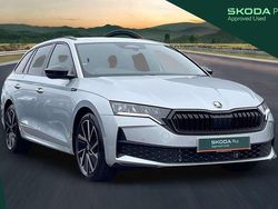 Silver Used 2025 Skoda Octavia SportLine Estate | £31,297