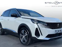 White Used 2023 Peugeot 3008 Allure+ SUV | £20,937 (Fair price)
