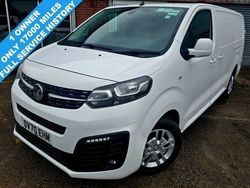 White Used 2020 Vauxhall Vivaro Sportive Van | £14,994 (A bit pricey)