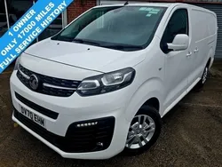 White Used 2020 Vauxhall Vivaro Sportive Van | £14,994 (Fair price)
