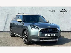 Green Used 2024 Mini Countryman Exclusive SUV | £31,958 (A bit pricey)