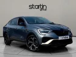 Metallic grey Used 2023 Renault Arkana Engineered SUV | £18,961 (Fair price)