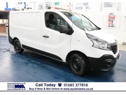 White Used 2017 Renault Trafic Business Van | £6,540 (Good price)