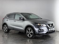 Grey Used 2018 Nissan Qashqai N-Connecta SUV | £10,350 (Good price)