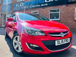 Red Used 2015 Vauxhall Astra SRi Hatchback | £2,450 (Good price)