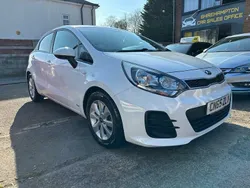 White Used 2015 Kia Rio Hatchback | £4,395 (Fair price)