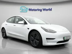 White Used 2021 Tesla Model 3 Standard Range Sedan | £17,000 (Good price)