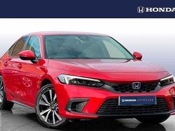 Crystal red Used 2025 Honda Civic Elegance Hatchback | £27,490 (Super price)