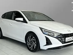 White Used 2024 Hyundai i20 Advanced Hatchback | £15,602 (Fair price)