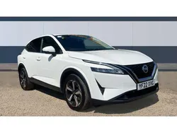White Used 2022 Nissan Qashqai N-Connecta SUV | £16,703 (Good price)