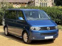 Blue Used 2011 VW Caravelle Executive MPV | £14,995 (Super price)