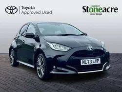 Black Used 2023 Toyota Yaris Hybrid Hatchback | £19,650 (Fair price)