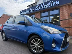 Blue Used 2014 Toyota Yaris Hatchback | £9,995 (Fair price)