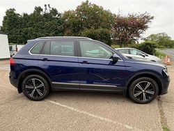 Blue Used 2017 VW Tiguan SE SUV | £15,590 (Fair price)