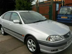 Used 2002 Toyota Avensis Hatchback | £1,479