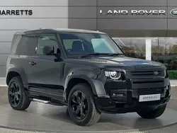 Used 2025 Land Rover Defender SE Dynamic SUV | £54,995