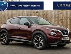 Red Used 2023 Nissan Juke Tekna SUV | £18,995 (Expensive)