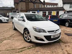 White Used 2013 Vauxhall Astra SRi Hatchback | £1,995 (Fair price)