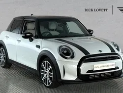 White Used 2023 Mini Cooper Exclusive Hatchback | £23,995 (Fair price)