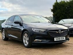 Black Used 2018 Vauxhall Insignia SRi Hatchback | £6,385 (Good price)