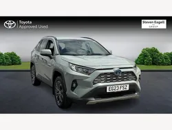 Green Used 2023 Toyota RAV4 Hybrid Design SUV | £27,522 (Good price)