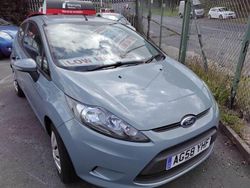 Blue Used 2009 Ford Fiesta Hatchback | £3,495 (Fair price)