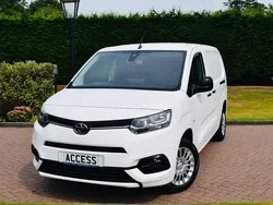 White Used 2022 Toyota Proace Van | £12,995 (Fair price)