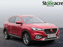 Red Used 2023 MG HS Excite SUV | £14,495 (Fair price)