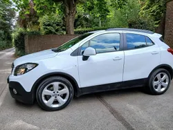 Glacier white Used 2015 Vauxhall Mokka SUV | £4,750