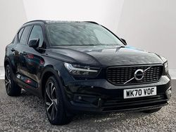 Used 2021 Volvo XC40 R-Design Pro SUV | £26,285 (Fair price)