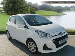 White Used 2019 Hyundai i10 SE Hatchback | £6,800 (Good price)