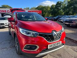 Red Used 2020 Renault Kadjar Version S SUV | £11,295 (Fair price)