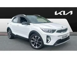 White Used 2021 Kia Stonic 4 SUV | £12,958 (Fair price)