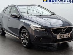 Used 2019 Volvo V40 Hatchback | £13,000 (Fair price)