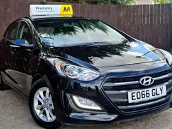 Black Used 2016 Hyundai i30 SE Hatchback | £5,995 (Fair price)
