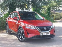 Red Used 2024 Nissan Qashqai N-Connecta SUV | £22,298 (Good price)