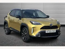 Yellow Used 2022 Toyota Yaris Cross Edition SUV | £23,299 (A bit pricey)