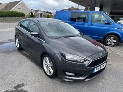 Grey Used 2015 Ford Focus Zetec Hatchback | £7,495 (Fair price)