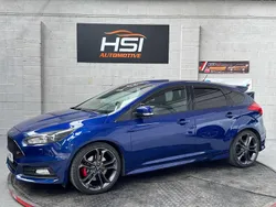 Blue Used 2016 Ford Focus ST Hatchback | £10,800 (Fair price)