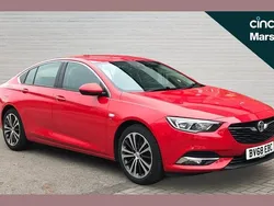 Red Used 2018 Vauxhall Insignia SRi Hatchback | £9,784