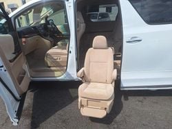 Pearl white Used 2008 Toyota Alphard MPV | £13,995 (Good price)